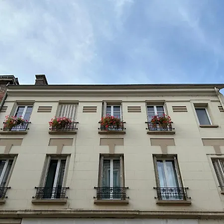 Les Hortensias Epernay Exterior photo